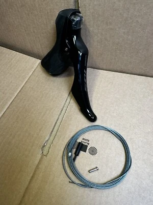 NEW ! Shimano 105 ST-R7000 Right Hand 7000 Shifter 2x11 Speed RRP £120 - Image 1 of 3