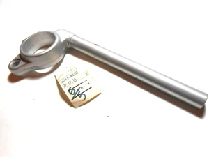nos Suzuki GSXR 1100 GSX-R1100 W 93-98 Right Handlebar 56111-46E00 56111-46E01 - Picture 1 of 3