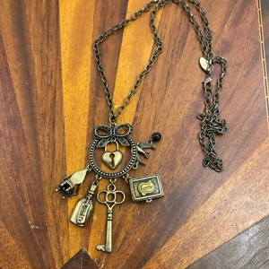 Vintage Disney Alice in Wonderland Charm Necklace 28" 5 Charm - Picture 1 of 5