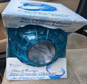 Camper’s Dream Das ORIGINAL Spielen und Einfrieren EISMASCHINE BALL Blau 1 Pint - Bild 1 von 3