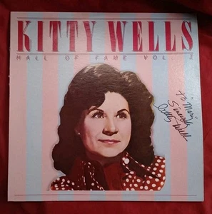 (AUTOGRAPHED) Kitty Wells - Hall Of Fame Vol.1 RUBOCA (ARR-1001) VG vinyl 1979 - Picture 1 of 13