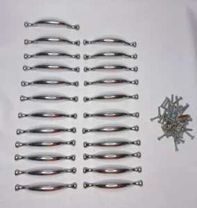 Lot Of 23 Cabinet / Drawer Pulls Handles Chrome With 48 Bolts - Picture 1 of 8