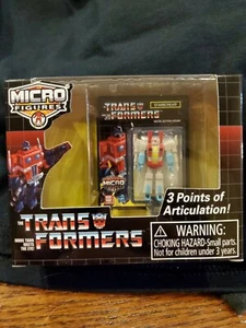 World's Smallest Micro Figures Starscream Transformer - Picture 1 of 2