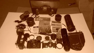 Две камеры Yashica T L Electro X S L R с зумом и многим другим - Изображение 1 из 4
