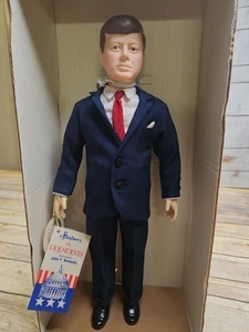 Effenbee John F Kennedy 16 Zoll Puppe - Bild 1 von 7