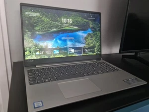 Lenovo IdeaPad 330S-15IKB 15.6"Intel Core i3-7020U-12GB RAM-256GB SSD Win 11 - Afbeelding 1 van 18