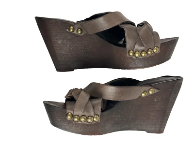 Charles David Cuero Marrón Tachonado Boho Informal Plataforma Cuñas Talla 37 | 6.5 EE. UU. Foto 1 de 4