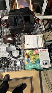Canon PowerShot G2 Digital Camera Bundle, 4MP w Box,Battery,Charger,Leather Case - Picture 1 of 16