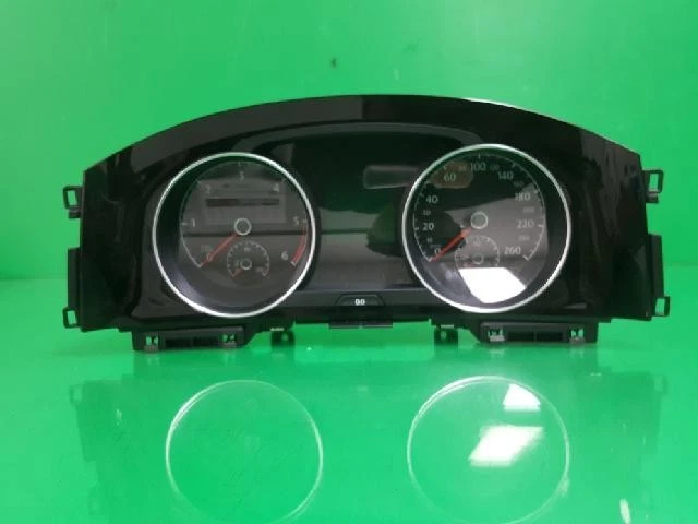 Volkswagen Golf 2014 grupos de instrumentos 5G0920861C Foto 1 de 4