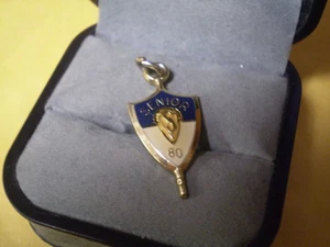 Damen Jostens Emaille Anhänger goldfarben "Senior 80" 2,5 Gramm - Bild 1 von 2