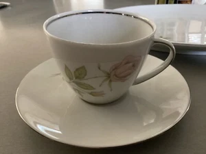 Ecko Prudence Knochenporzellan ~ neblig ~ Teetasse & Untertasse, Made in Bavaria Germany - Bild 1 von 6