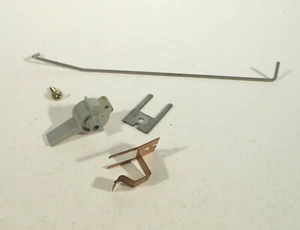 TOSHIBA SR-A100 CUEING LEVER ASSEMBLY GREAT CONDITION! TURNTABLE PARTS OR REPAIR - Picture 1 of 1