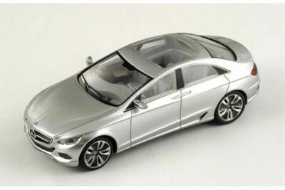 Mercedes-Benz F800 Concept 2010 SPARK (plateado) modelo de resina escala 1/43 ¡NUEVO! Mira! Foto 1 de 4