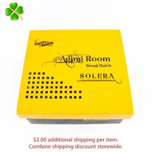 Scatola vuota per sigari in legno Aging Room Solera Sun Grown Festivo 6" x 5,75" x 2,75" - Foto 1 di 12