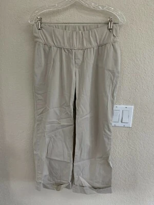 Gap Maternity Khaki Maternity Capri Pants Size 6 - Image 1 of 4