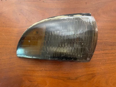 1995 Chevrolet caprice / impala Side Marker Light - Image 1 of 4