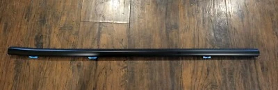 Cinturón de ventana de puerta lateral del conductor delantero GM 2019-2023 revelación moldura LH 84842462 Foto 1 de 2