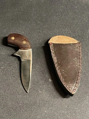 UNITED UC47 БЫСТРАЯ ВЫТЯЖКА ДЕРРИНГЕР С НОЖНАМИ НОЖ - Изображение 1 из 4