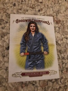 2018 Upper Deck Goodwin Champions Mackenzie Dern UFC