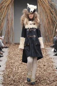 TOPSHOP UNIQUE 2010 RARE SHEEPSKIN SHEARLING WOOL DUFFLE COAT UK 6 EU 34 XS BNWT - Picture 1 of 12