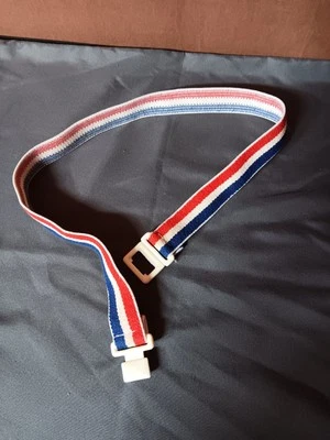 Cinturón elástico juvenil vintage años 70 rojo blanco y azul cierre plástico duro Foto 1 de 4