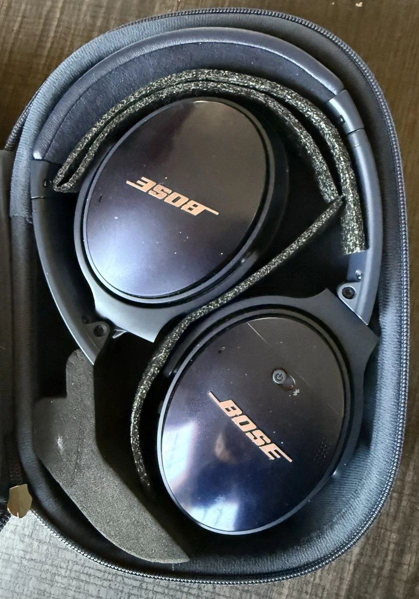 中古　Bose ヘッドフォン QuietComfort 35 (シリーズII ) Bose QuietComfort 35 II Wireless Noise-Cancelling Headphones