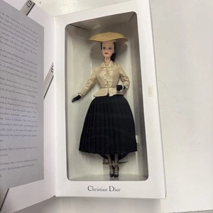 1996 Rare Vintage Christian Dior Paris Barbie Doll 16013 - Picture 1 of 3