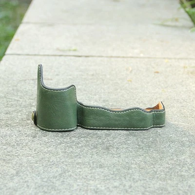 PU Synthetic Leather Camera Bag Case Protect Cover Half Base for Nikon D850 - Image 1 of 4