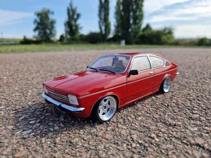 1:18 Opel Kadett C Coupe Tiefer Tuning mit 15 Zoll Audi Echt Alu Felgen - Picture 1 of 4
