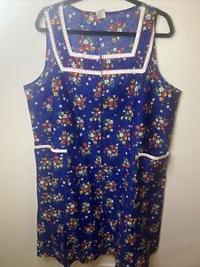 Vintage XXL Sears Zip Front Blue Floral House Dress With White And Red Trim