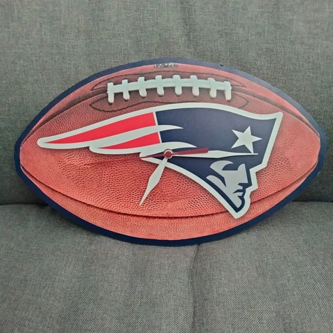 NFL New England Patriots Wall Clock Wooden Football man cave deco Cover