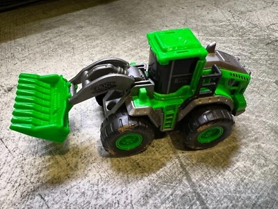 Tractor Toy Gift Kids simulation vehicle Green - Image 1 of 4