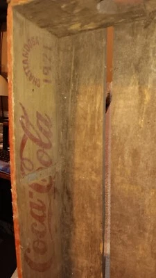 Botella de madera vintage Enjoy COCA-COLA soda caja de madera roja Foto 1 de 3