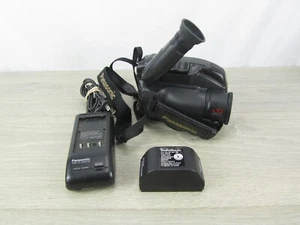 Panasonic PV-IQ3050 Palmcorder with  Charger,Battery  UNTESTED FOR PARTS - Picture 1 of 7