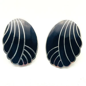 Pendientes perforados vintage romanos tono negro y plata concha estilo Art Deco - Imagen 1 de 11