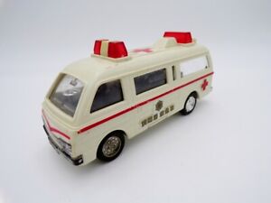 Vintage Plastic Japanese Ambulance Toyota Hiace Yonezawa Tomica 