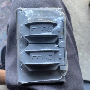 Bell Outdoor 5180-0 Weatherproof Cover, Single Gang Box Type, 1 Gang, Flip/Snap - Picture 1 of 2