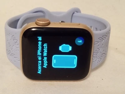 Apple Watch Series 4 40mm (GPS + Cellular) Aluminum Case - Excellent - Image 1 of 4