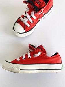 baby girl red converse