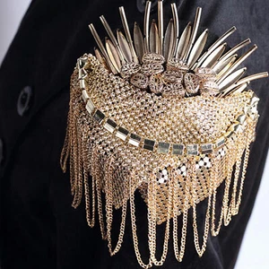 Oro con Tachas Borla Aplique Blazer Broche Metálico Charreteras para Disfraz - Imagen 1 de 6