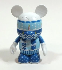 Disney Vinylmation 3" Giocattolo Figura Buon Compleanno Collezionismo Card Blu Cupcake D142 - Foto 1 di 12