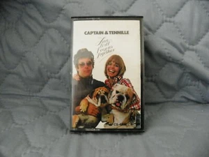 Captain & Tennille Love Will Keep Us Together CASSETTE - Foto 1 di 1