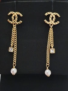 Chanel Goldener Ohrringe 24P Mit Box - Bild 1 von 18