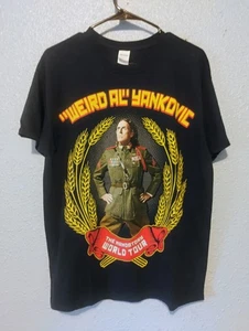 Camiseta Weird Al Yankovic The Mandatory World Tour 2015/2016 GRAN mercancía musical  - Imagen 1 de 4