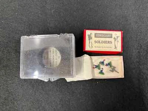 KINGCAST MINIATURE TOY SOLDIERS KM2: ARTILLERY SALUTE TEAM SERIES - 091 - NIB - Picture 1 of 9