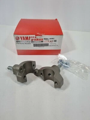 Yamaha MT-09 FZ09 Lower Handlebar Riser Clamp 90891-20301 - Genuine OE - Image 1 of 3
