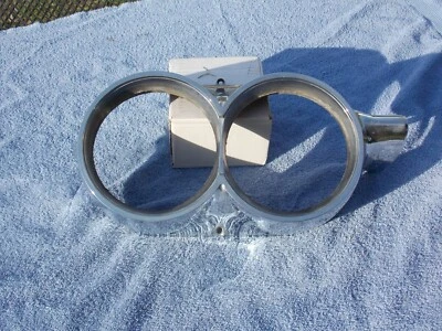 Chrysler Imperial 1959 luz principal bisel izquierdo Foto 1 de 4