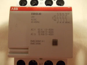 ABB ESB63-40-01 Installationsschütz 4S/0Ö, 24 V AC/DC - Bild 1 von 2