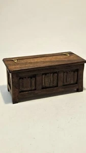 1/12th Scale Doll House Miniature, Furniture, Medieval, Ottoman ME7 - Picture 1 of 4