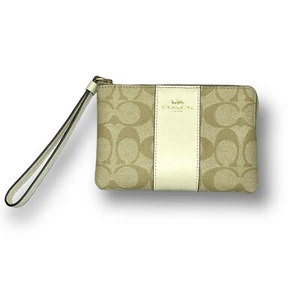 *NWT* Coach Signature PCV Leather Corner Zip Wristlet Color Light Khaki/Chalk - Picture 1 of 7
